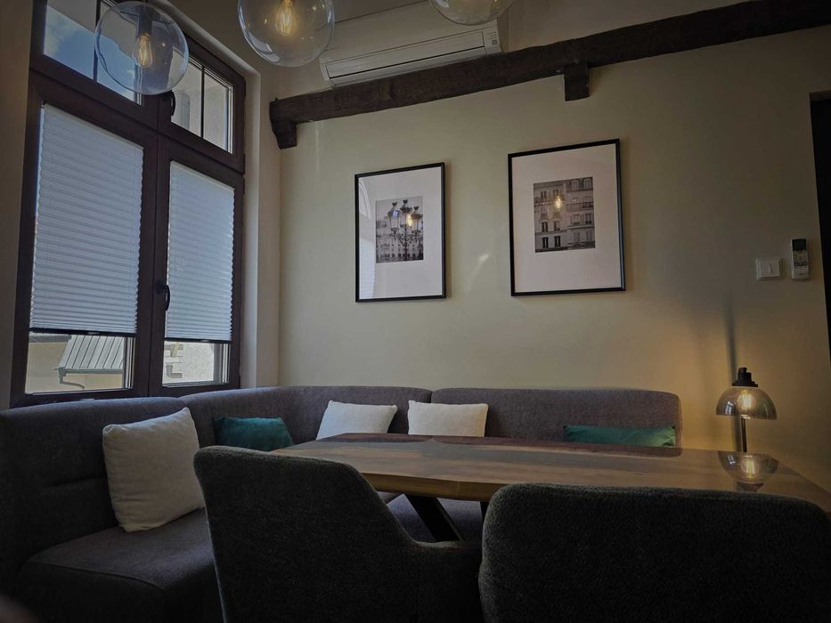 Дава се под наем Офис в София, Център - 260 кв.м за 1200 € - Снимка #8