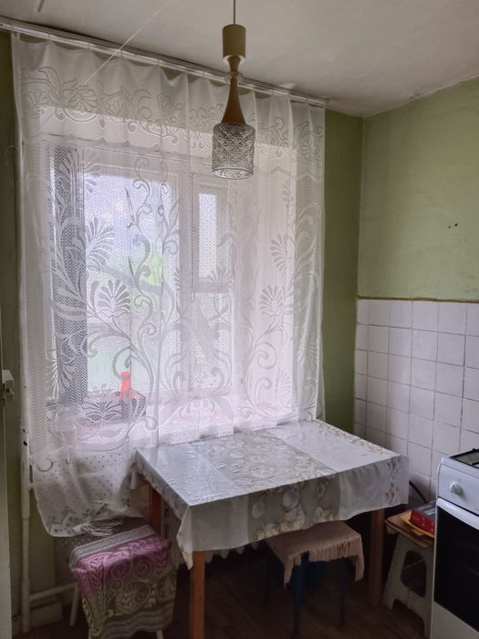 Продам 2 х комн квар . 3-22-1 этаж