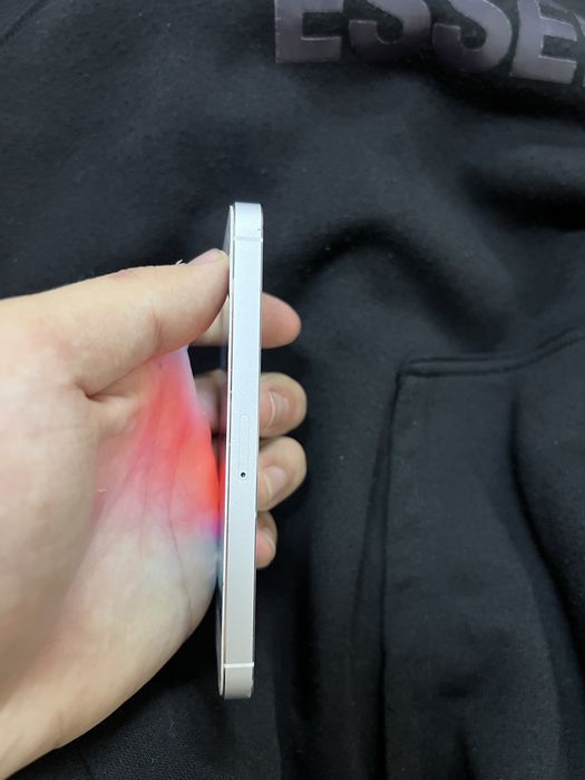 iPhone 5s / всё работает / Touch ID не работает