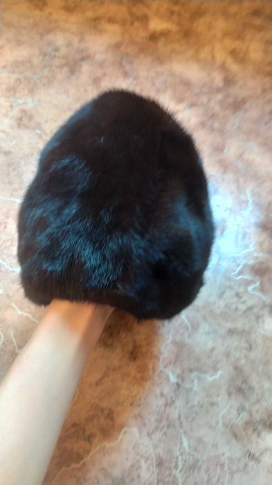 Продам шапки норковые