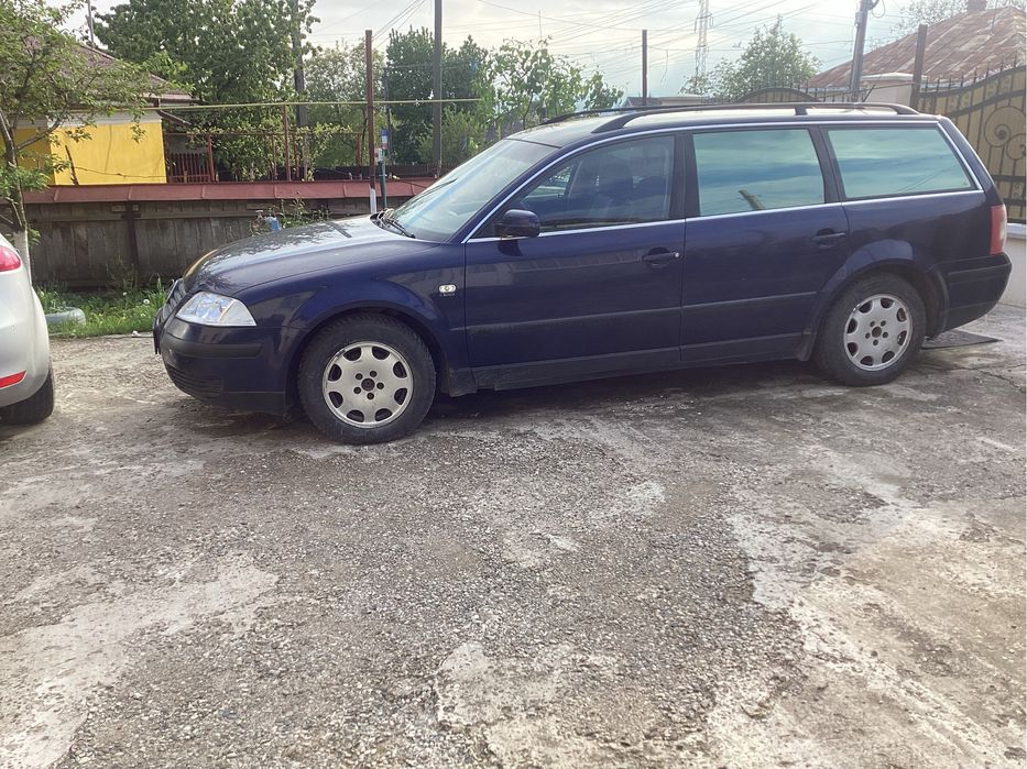 Vind Passat B5 1.9 tdi anul 2002