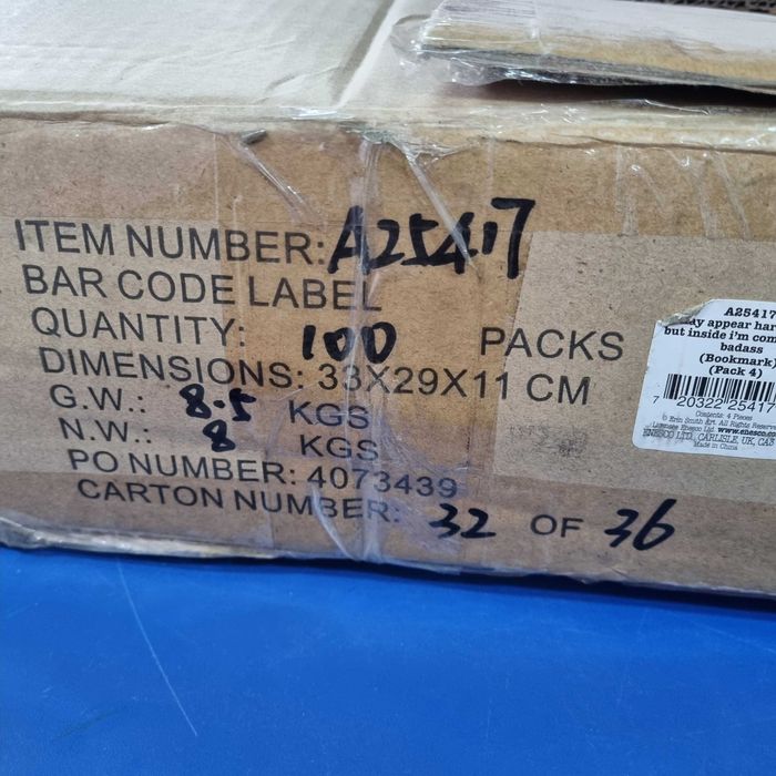 Semn de carte magnetic