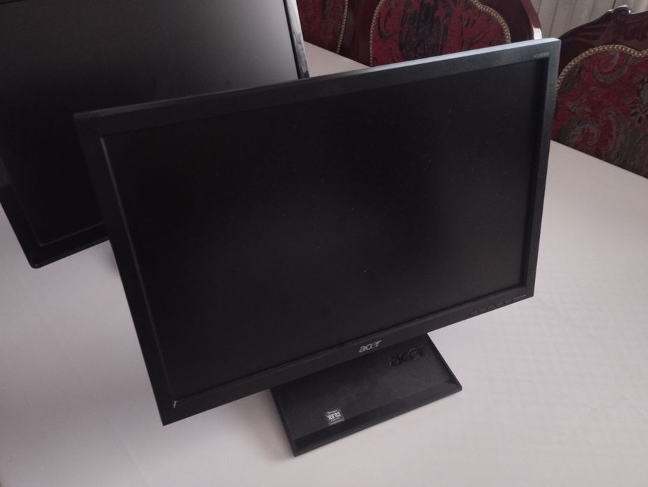 Мониторы, LG и Acer