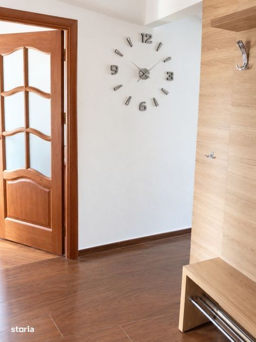 Apartament 3 camere, renovat complet, mobilat si utilat – parcare re