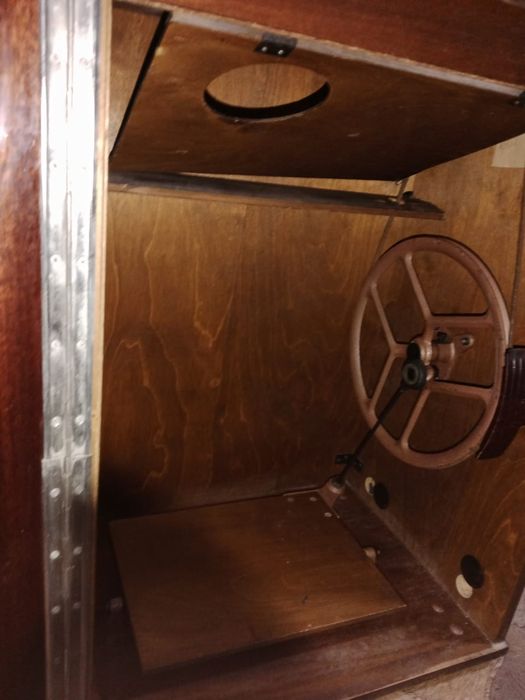 Швейная машинка.