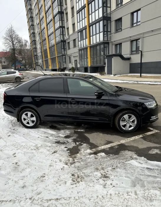 Skoda rapid продам