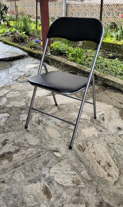 Комплект 2 стола в кашон Сгъваеми, черни. 2.бр наличност от Германия