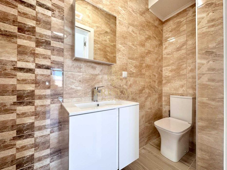 Продава се Къща в Поморие - 143 кв.м за 1818 €/кв.м - Снимка #18