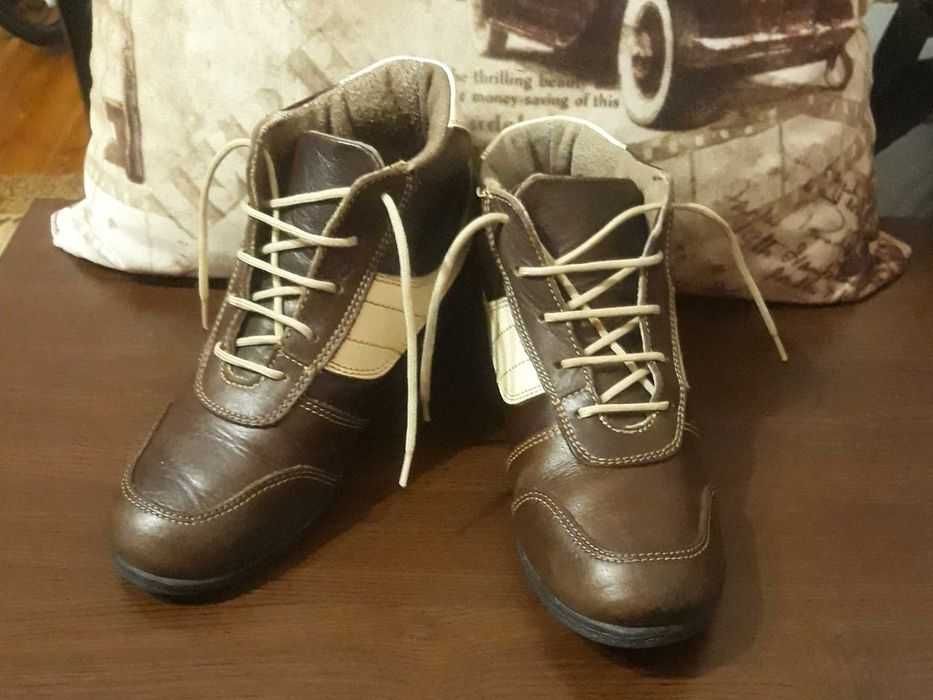 Обувки от естествена кожа