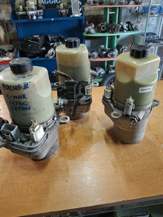 Pompă servodirecție Ford Focus 2 C Max  Kuga 1.6 1.8 2.0 tdci