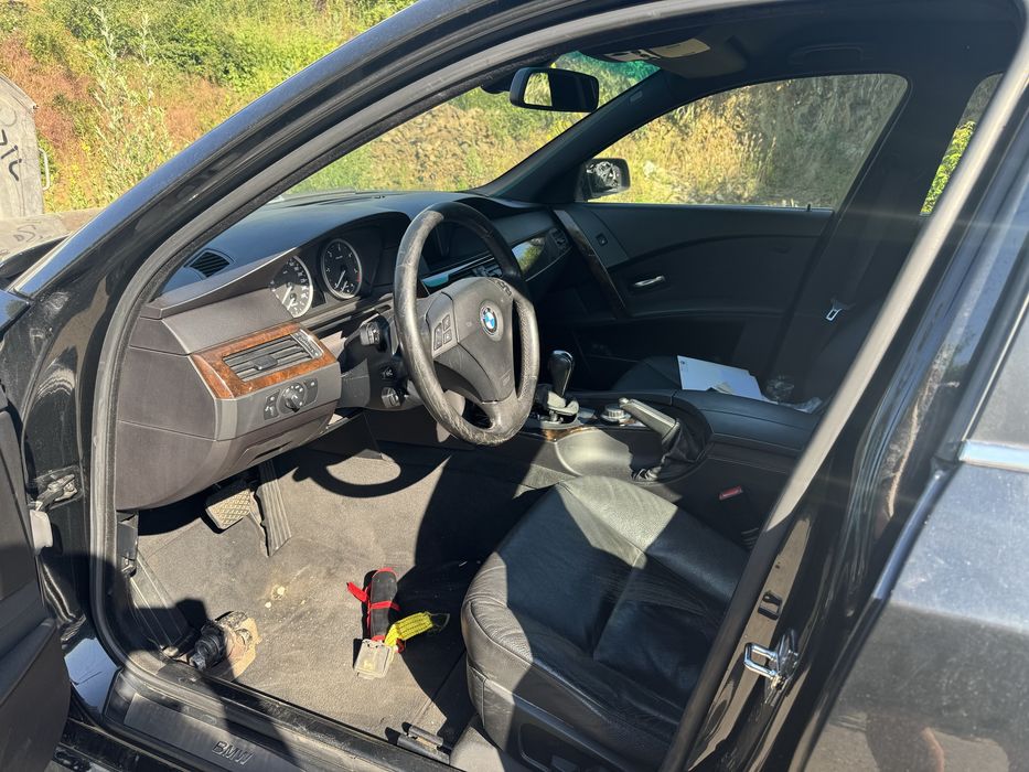BMW E61 525D на части