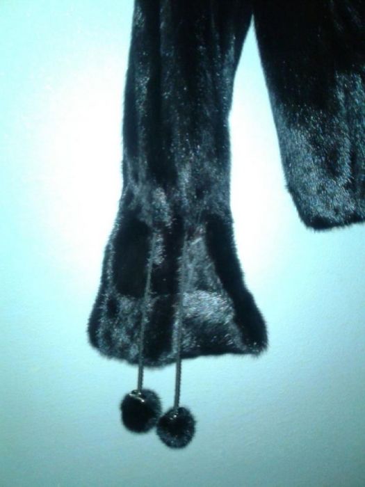 Продам норковую шубу