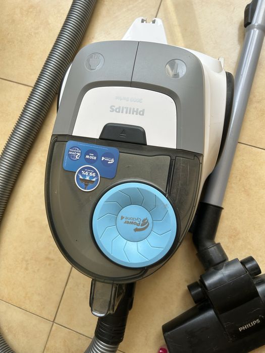 Прахосмукачка на Philips 2000!