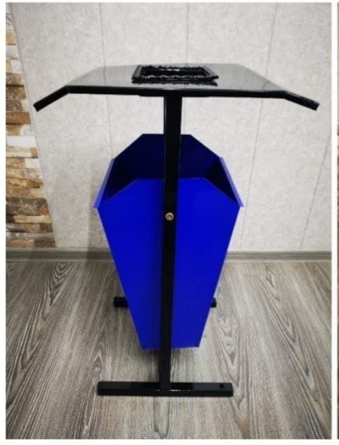 Урна с пепельницей