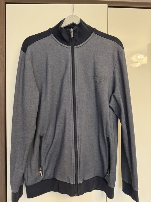 Тъмно Синя Жилетка на Hugo Boss