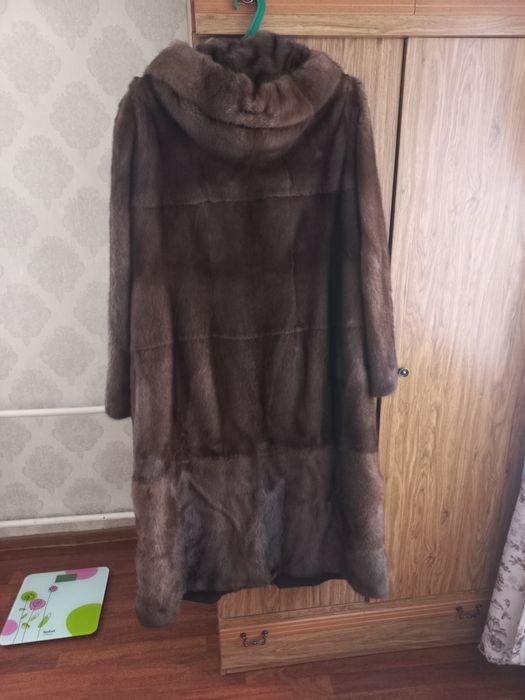 Шуба из норки б/у