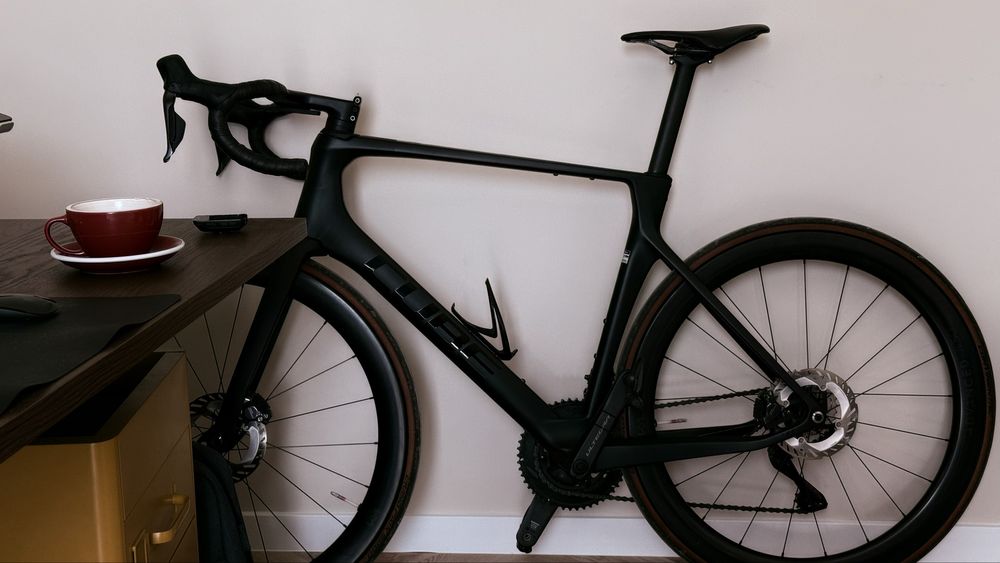 Карбонов Шосеен велосипед  Cube Agree C62 Race