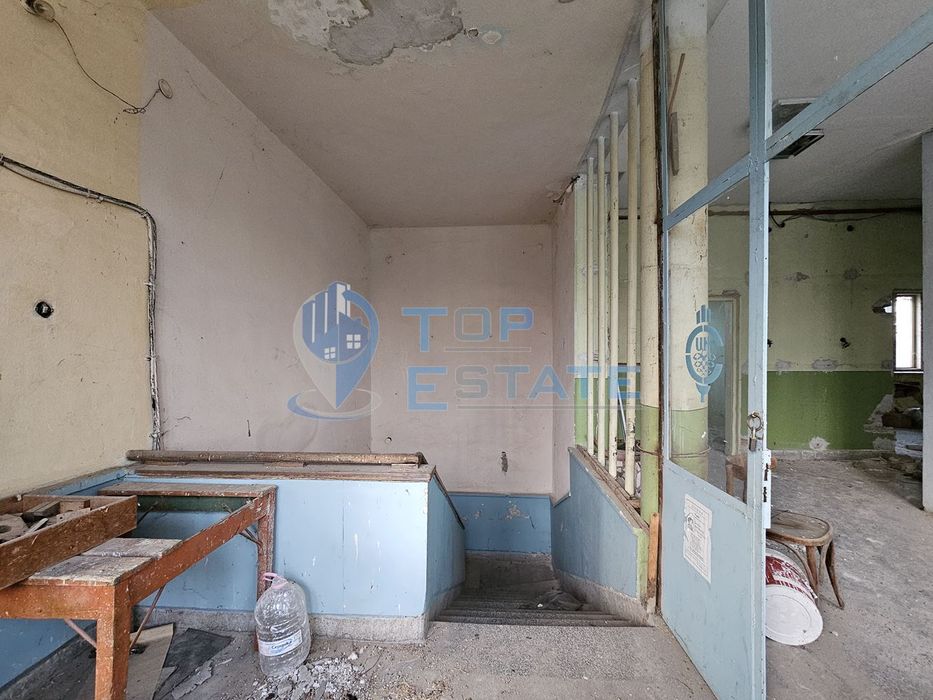 Продава се Хотел в с. Овча могила, Област Велико Търново - 285 кв.м за 204 €/кв.м - Снимка #6