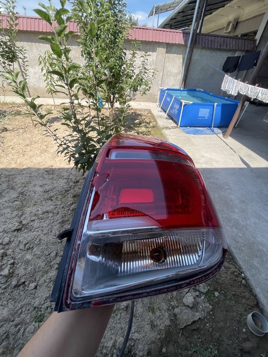 Kaptiva 4 orqa fara