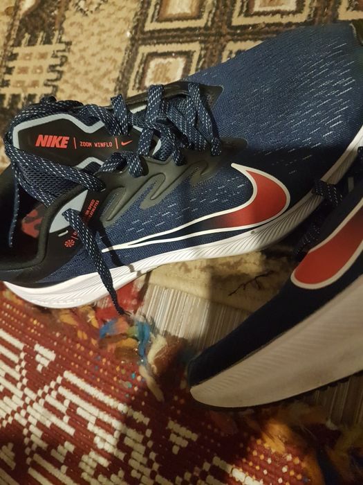 Adidasi Nike 45cm