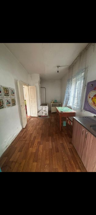 Продам не большой домик около больницы