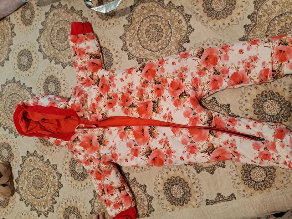 Комбинезон на осень, на 9мес