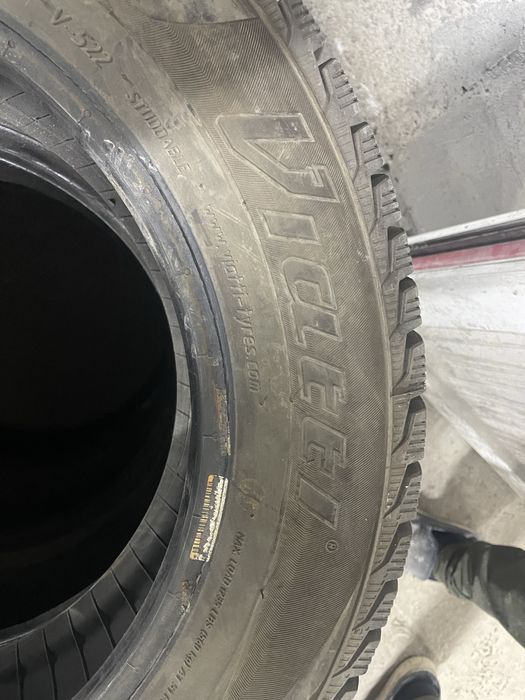 Зимний резина шиповный