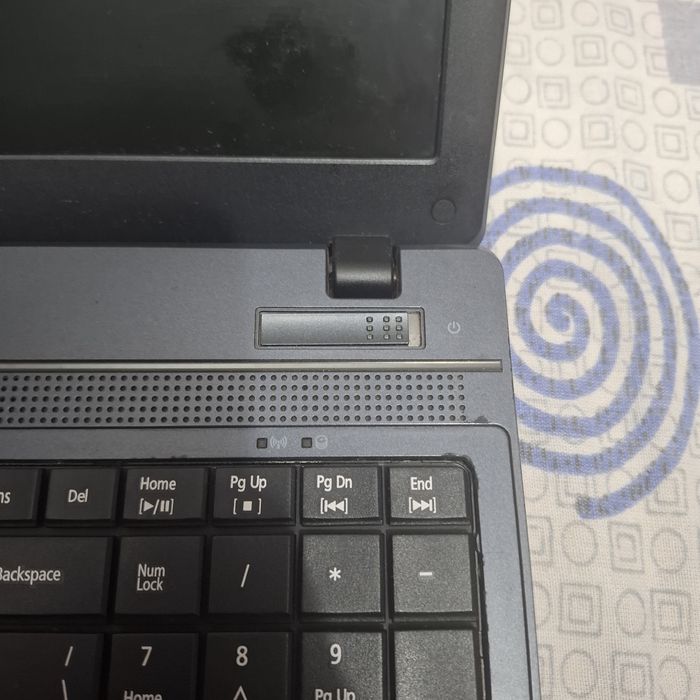 Ноутбук Асер 35000