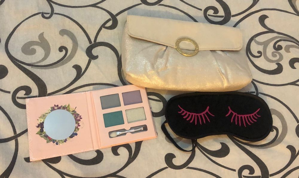 Bulgari Оригинална козметична чанта, сенки, маска за сън