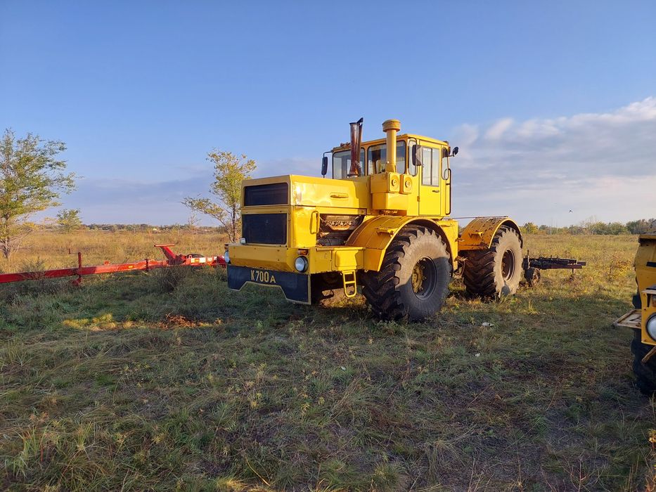 Продам кировец К 700. 238.
