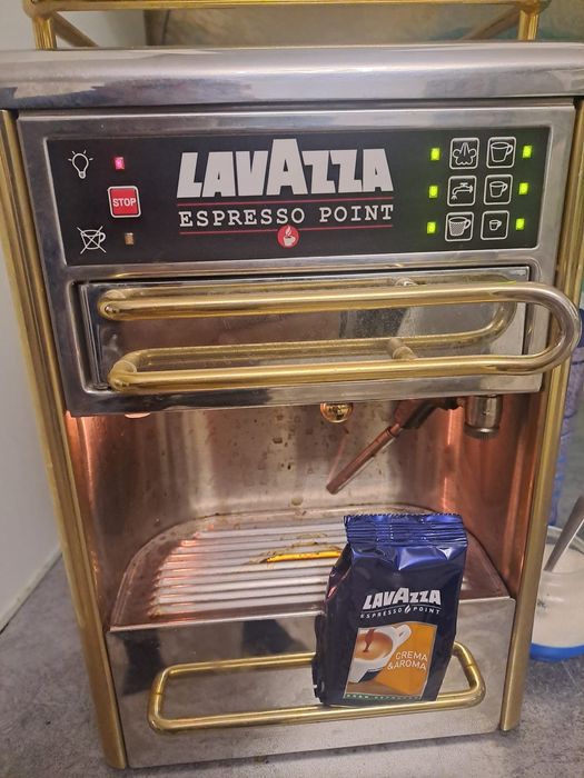 Aparat de cafea cu capsule