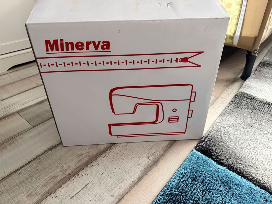 Masina de cusut Minerva
