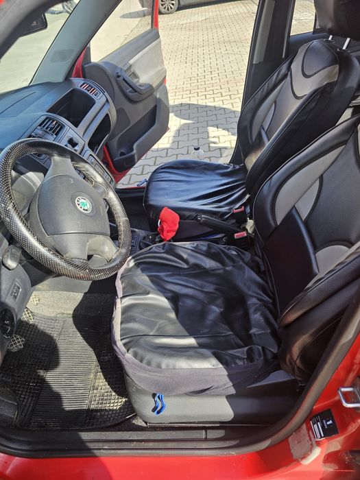 Vând skoda fabia II