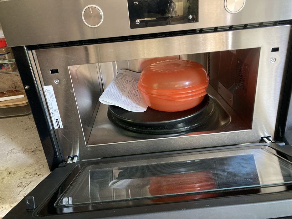 Микровълнова фурна