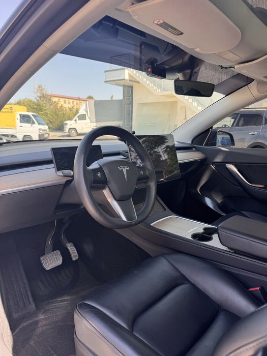 Tesla Model Y, Dual Motor 2021