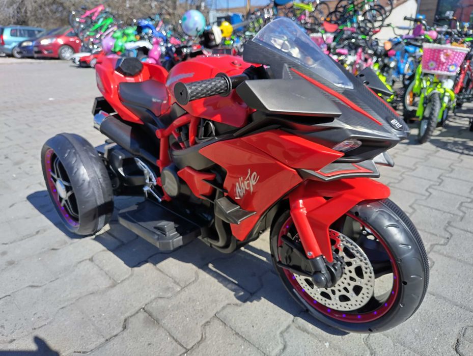 KAWASAKI акумулаторен мотор NINJA червен