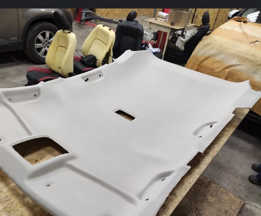 Перетяжка потолка авто