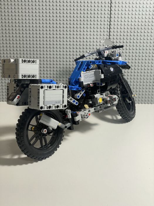 LEGO Technic 42061 BMW