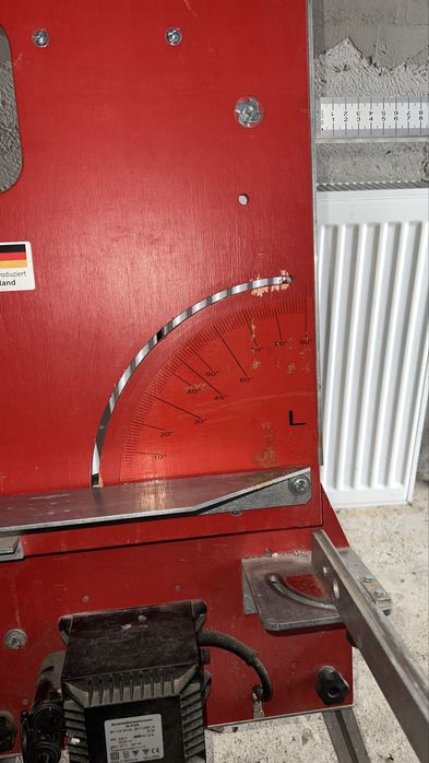 Mașină tăiat polistiren Brillux – electrică