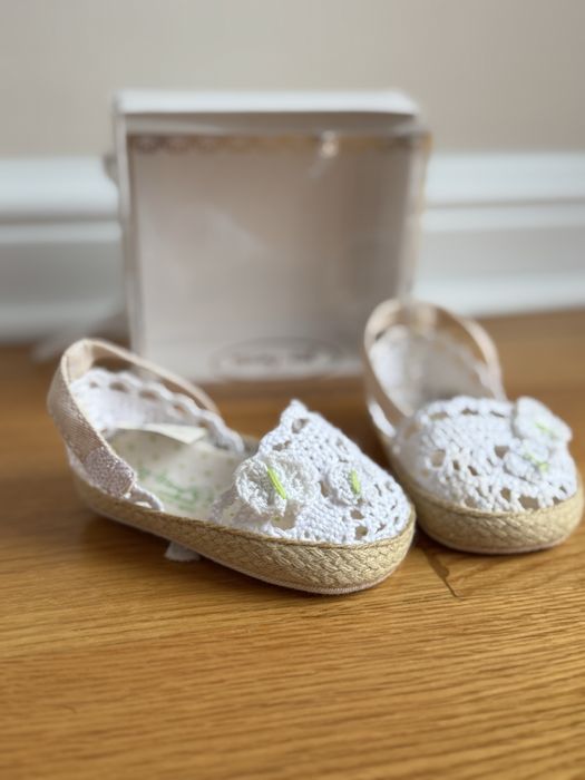 Mayoral летни обувки за бебе