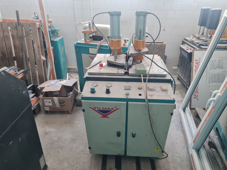 Vand utilaje pvc si aluminiu