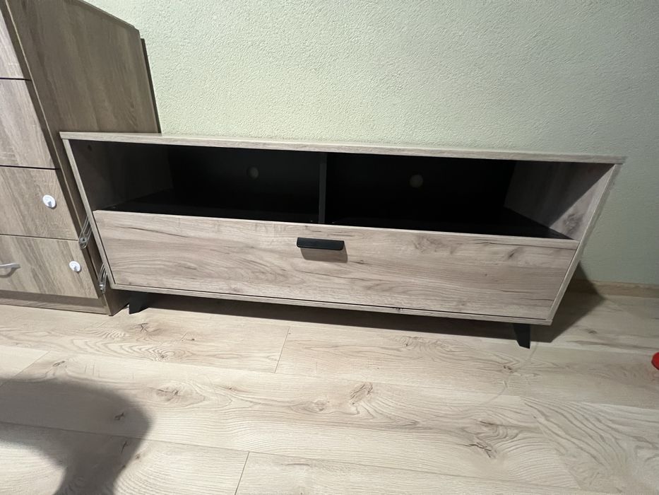 Comoda tv ca noua
