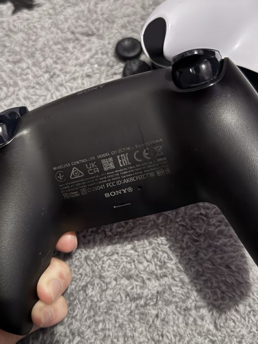 PlayStation 5 Slim Disk Edition (PS5), 1 TB с гаранция до 25.11.2026г, без игри