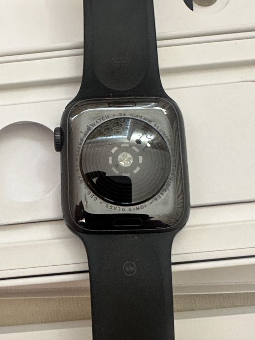 Apple watch 44 mm 32 gb
