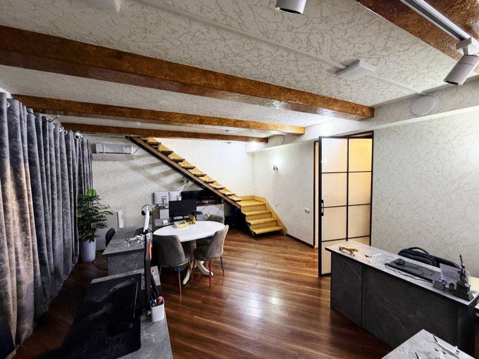 нежилое ЦУМ Т. Шевченко 120квм