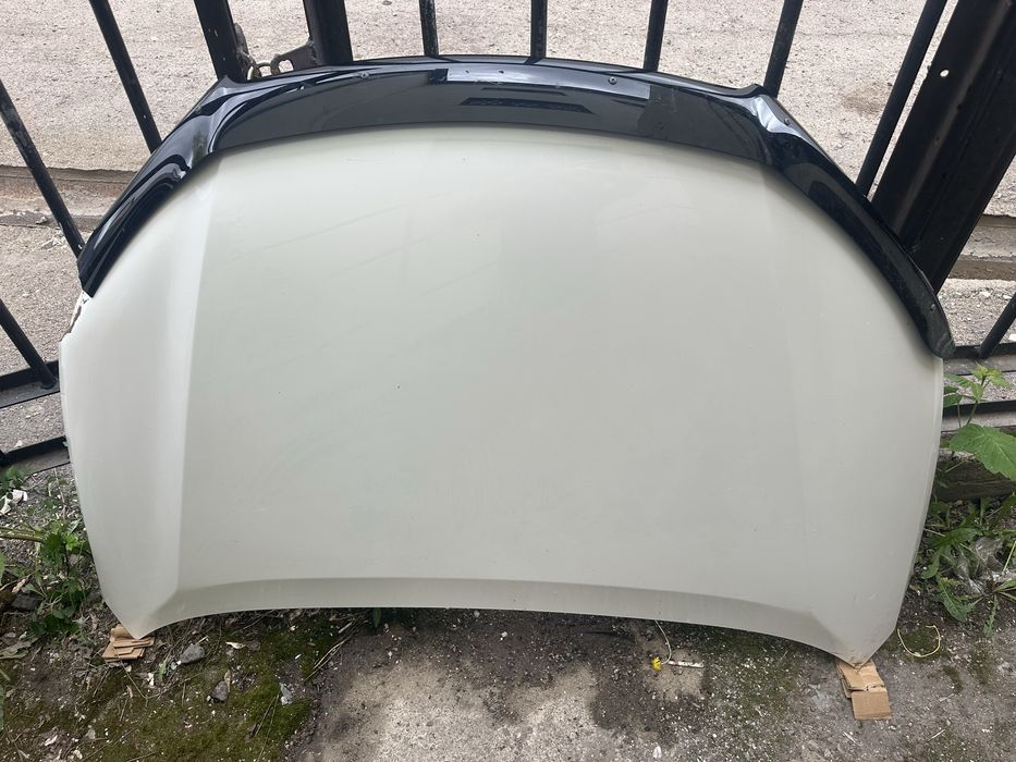 Продается капот