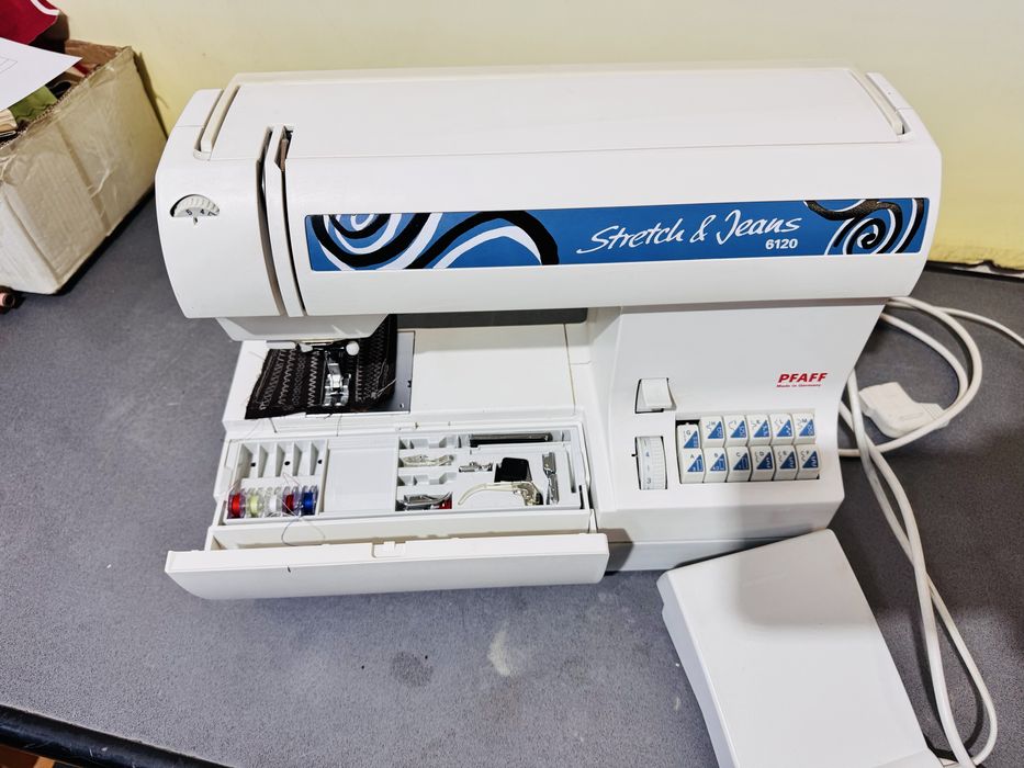 Masina de cusut Pfaff strech jeans 6120 semi industriala cu IDT