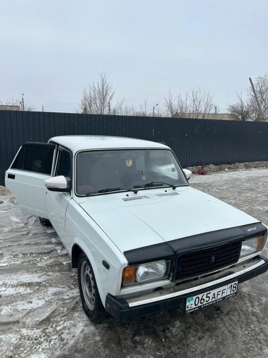 Продаю семерку.