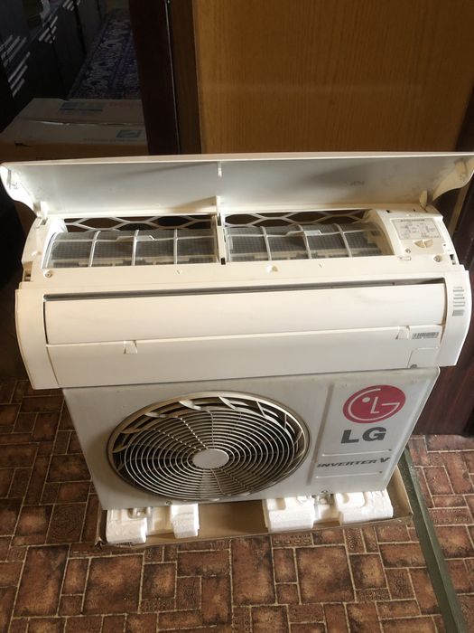 Климатик LG 9ka инверторен