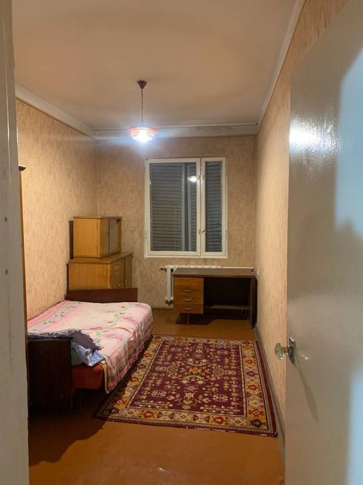 Yunusobod tumani 6 kvartlda 3 xonali kvartira sotiladi.